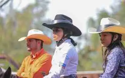 CELAYENSES PARTICIPARÁN EN FINAL NACIONAL DE RODEO EN CHIHUAHUA