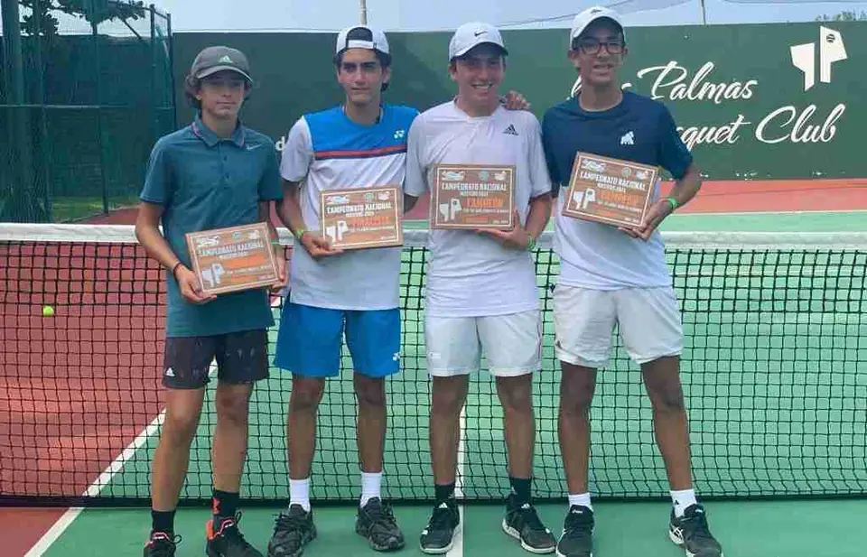 CULMINA AÑO TENÍSTICO MAURICIO SCHTULMANN COMO NÚMERO DOS DEL RANKING NACIONAL