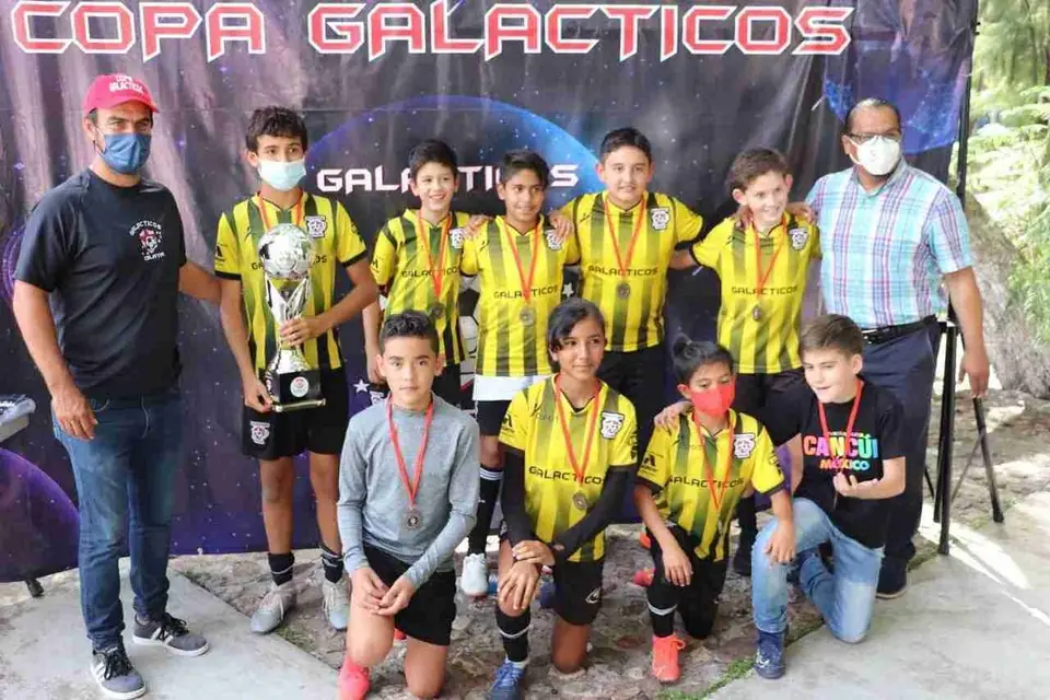 PREMIARON A LOS MEJORES DE LA 1RA ‘COPA DE FÚTBOL GALÁCTICOS 2021’