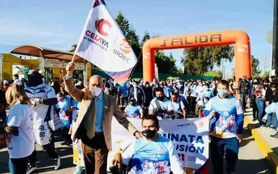 PARTICIPAN 800 PERSONAS EN LA CAMINATA POR LA INCLUSIÓN