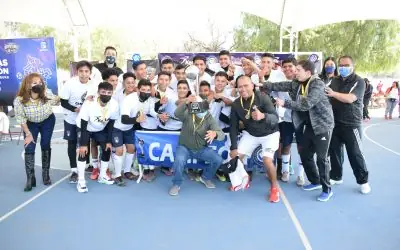 REALIZAN CEREMONIA DE PREMIACIÓN DE LA LIGA INFANTIL Y JUVENIL DE FÚTBOL KEUKA