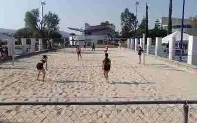 CLASIFICAN CELAYENSES AL MACRO REGIONAL DE NACIONALES CONADE 2022, EN VOLEIBOL DE PLAYA