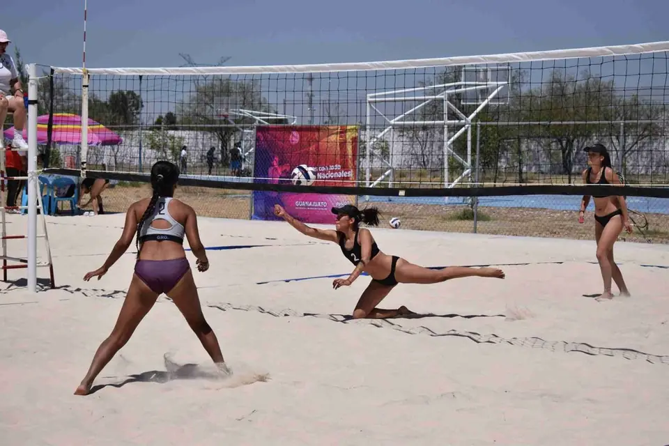 ALBERGA CELAYA MACRO REGIONAL DE VOLEIBOL DE PLAYA