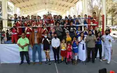 REALIZAN FUNCIÓN DE BOXEO FEMENIL EN EL MARCO DEL DÍA INTERNACIONAL DE LA MUJER