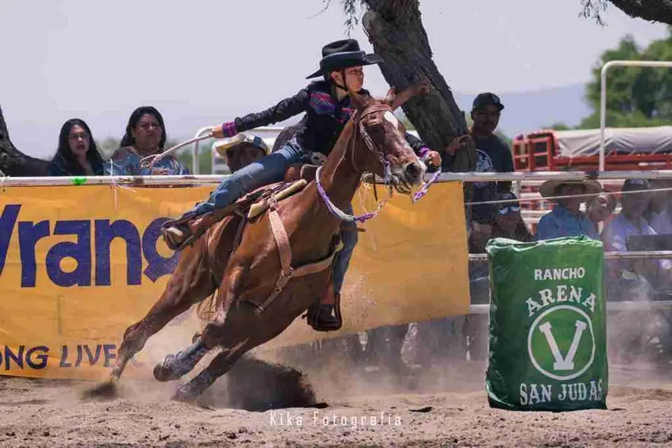 SIGUEN BARRILERAS CELAYENSES CON PASO FIRME