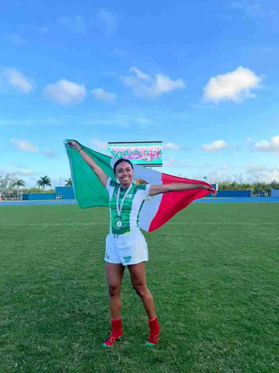 SOBRESALIENTE ACTUACIÓN DE YAZMÍN RAMÍREZ CON LA SELECCIÓN NACIONAL DE RUGBY