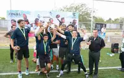 PREMIAN A FINALISTAS DE LA LIGA DEPORTIVA FLAG CELAYA