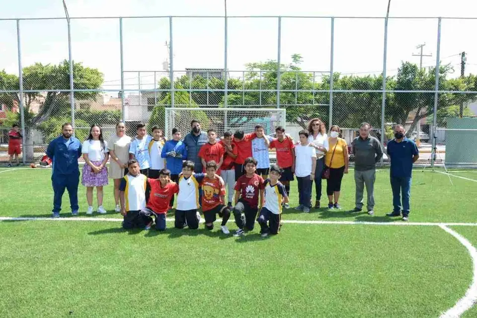REHABILITACIÓN DE LA CANCHA DE FÚTBOL 7 EN PARQUE LOS NARANJOS