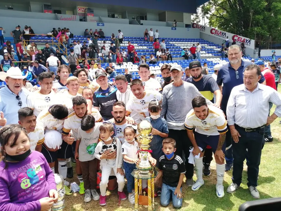 DEPORTIVO EL PUENTE SE PROCLAMÓ CAMPEÓN DE CAMPEONES