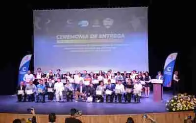 RECONOCEN A MEDALLISTAS Y ENTRENADORES DE NACIONALES CONADE 2022
