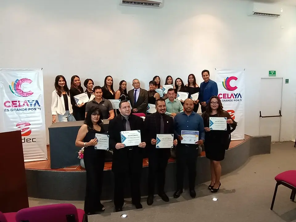 FINALIZÓ DIPLOMADO MULTIDISCIPLINARIO DE FITNESS GRUPAL