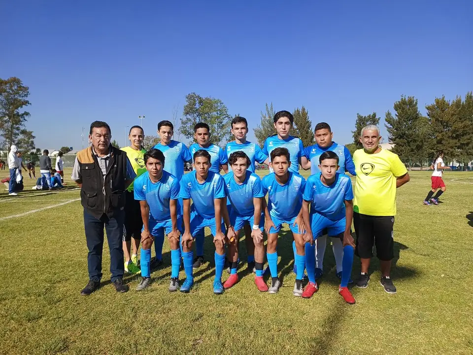 ALBERGÓ CELAYA ESTATAL DE FÚTBOL 6X6 RUMBO A JUEGOS NACIONALES POPULARES 2022