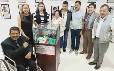 DEVELAN VITRINA DE ADOLFO GARCÍA EN EL SALÓN DE LA FAMA