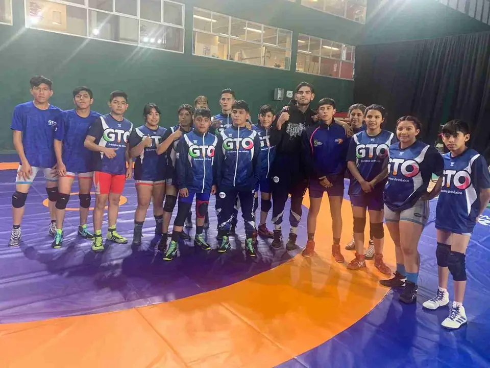 DESTACAN CELAYENSES EN COPA JALISCO DE LUCHAS ASOCIADAS