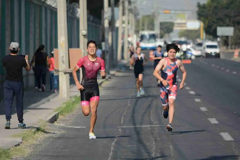ALBERGA CELAYA SELECTIVO ESTATAL DE TRIATLÓN RUMBO A JNC 2023