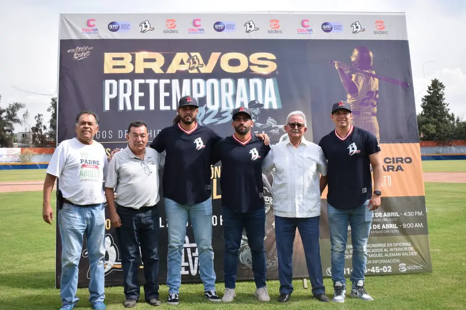 LLEGAN A CELAYA LOS BRAVOS DE LEÓN