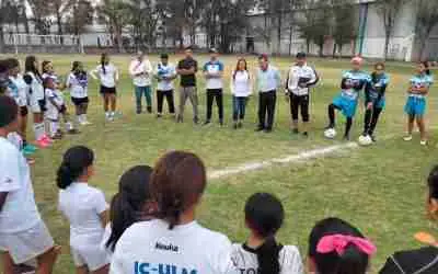 BUSCA CELAYA FEMENIL NUEVO TALENTO CON VISORIAS