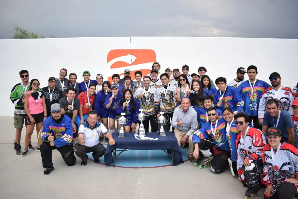 PREMIAN A LOS MEJORES DE LA LIGA MUNICIPAL DE HOCKEY IN LINE CELAYA