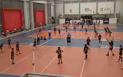 REALIZA LIGA CELAYENSE DE VOLEIBOL TORNEO PARA FESTEJAR EL DÍA DEL NIÑO