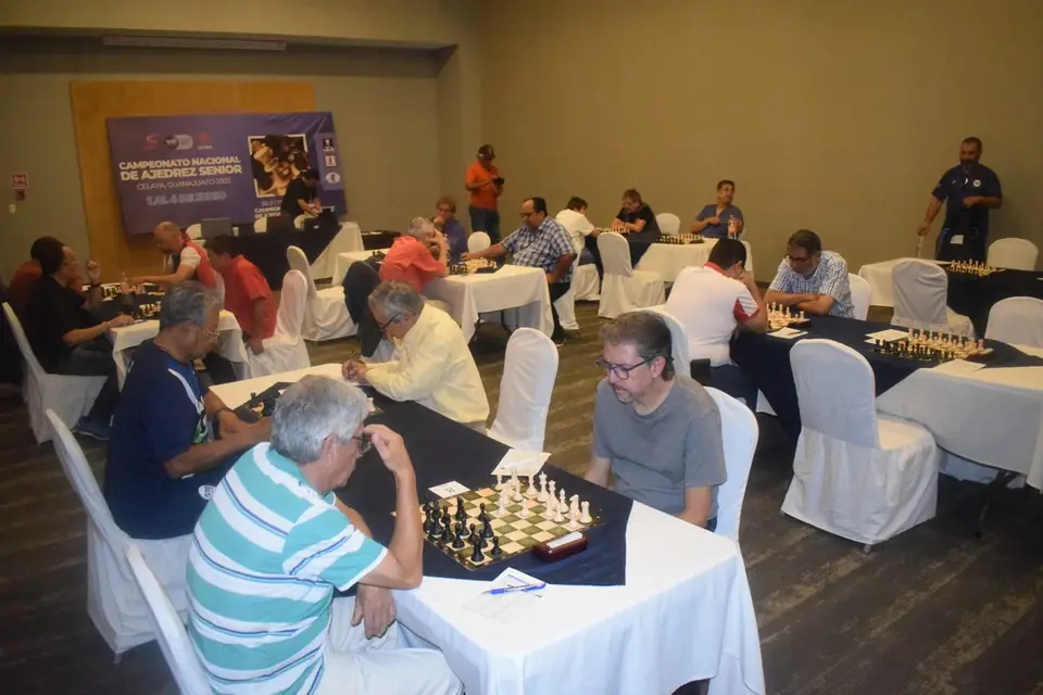 ARRANCÓ EL NACIONAL DE AJEDREZ SENIOR EN CELAYA
