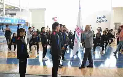 ABANDERAN A DEPORTISTAS CELAYENSES RUMBO A NACIONALES CONADE 2023
