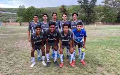 CLASIFICA EQUIPO VARONIL EN FÚTBOL 6X6 A JUEGOS NACIONALES POPULARES 2023
