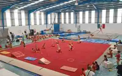 ENTREGAN ÁREA DE MANOS LIBRES Y LOSETA DEPORTIVA