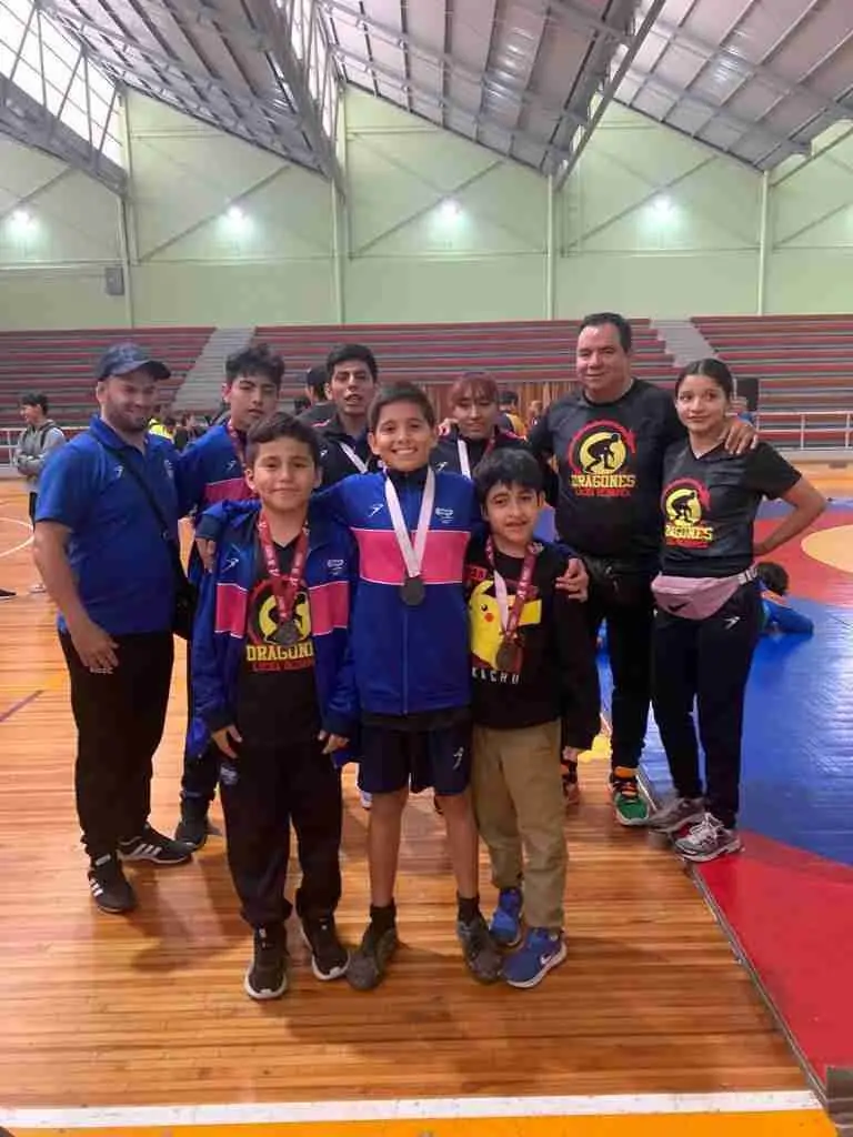 DESTACAN LUCHADORES CELAYENSES EN TORNEO NACIONAL