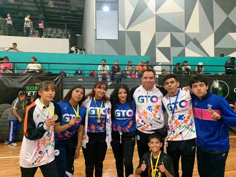 DESTACAN LUCHADORES CELAYENSES EN TORNEO NACIONAL