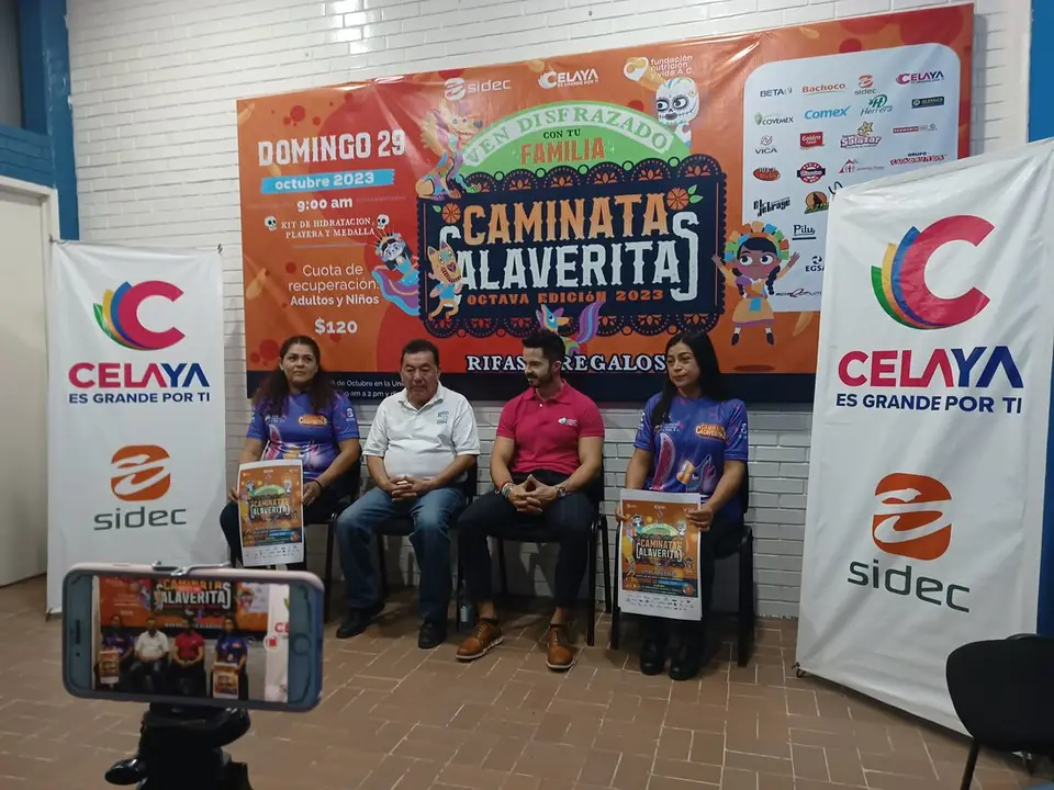 PRESENTAN 8VA CAMINATA CALAVERITAS