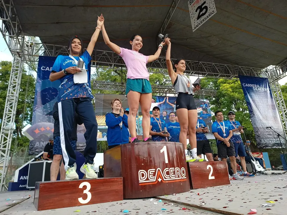 FESTEJA DEACERO SU 25 ANIVERSARIO CON CARRERA ATLÉTICA