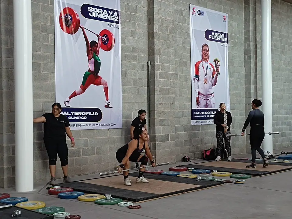 INICIA EN CELAYA ESCUELA DE INICIACIÓN DEPORTIVA DE HALTEROFILIA