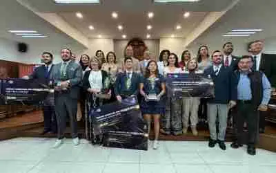 ENTREGAN PREMIO MUNICIPAL DEL DEPORTE A 4 CELAYENSES DESTACADOS