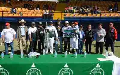 ¡PLAYBALL! ABREN TEMPORADA LA LIGA MUNICIPAL CELAYENSE DE BÉISBOL