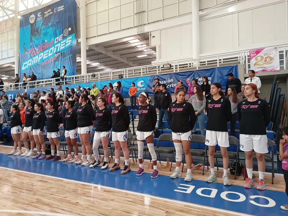 DEBUTAN TORITAS CELAYA EN CASA DENTRO DE LA LMBPF
