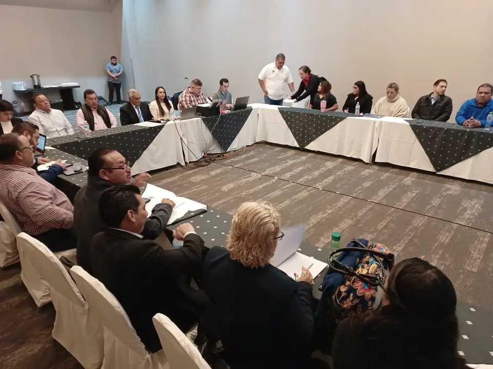 CELAYA SEDE DEL CAMEPONATO NACIONAL SUB-17 DE LEVANTAMIENTO DE PESAS