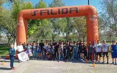 TROTAN Y CAMINAN EN FAMILIA