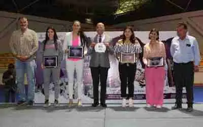 MUJERES ROMPIENDO BARRERAS Y DE INSPIRACIÓN EN EL DEPORTE