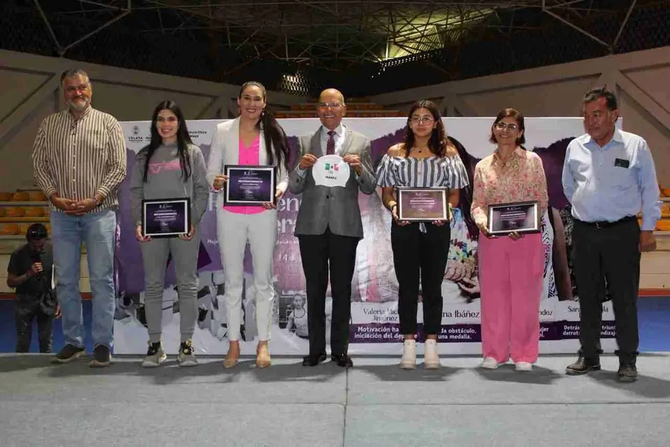 MUJERES ROMPIENDO BARRERAS Y DE INSPIRACIÓN EN EL DEPORTE