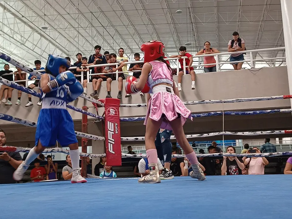 SE REALIZÓ LA 8VA EXHIBICIÓN DE BOXEO EL EMPODERAMIENTO DE LA MUJER