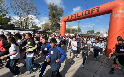 REALIZAN CARRERA EN LA SECUNDARIA TÉCNICA 47