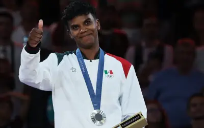 PRISCA AWITI, JUDOCA ORGULLO CELAYENSE, CONSIGUE HISTÓRICA MEDALLA DE PLATA PARA EL JUDO MEXICANO EN PARÍS 2024