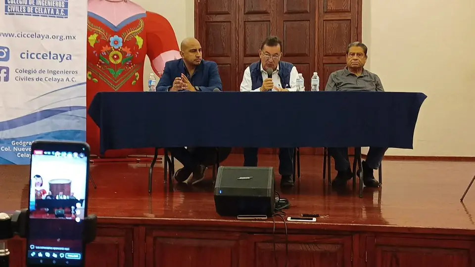 INVITAN A LA 3RA CARRERA DE INGENIEROS