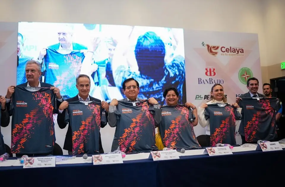 PRESENTAN MEDIO MARATÓN BACHOCO EN BENEFICIO DE LOS COMEDORES COMUNITARIOS DEL DIF CELAYA