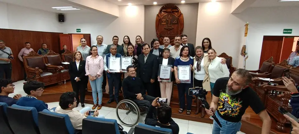 RECONOCE H. AYUNTAMIENTO A INTEGRANTES DEL SALÓN DE LA FAMA DEL DEPORTE CELAYENSE 2024
