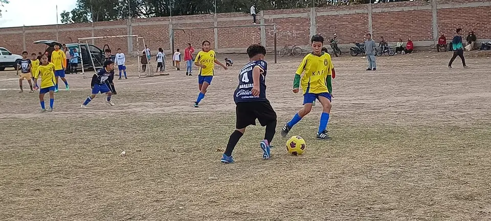 HAY CAMPEONES EN LA LIGA REGIONAL DE FÚTBOL EN SAN JUAN DE LA VEGA