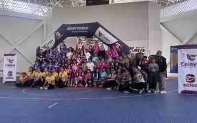 REALIZAN TORNEO DE FÚTBOL FEMENIL EN LA DEPORTIVA MAV
