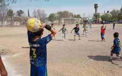 SE JUGÓ LA FINAL DE IDA DE LA LIGA DE FÚTBOL MISIÓN DE LA ESPERANZA