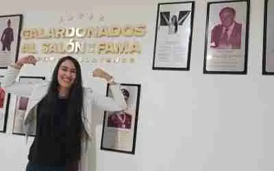 DEVELA PLACA LILIANA IBÁÑEZ EN EL SALÓN DE LA FAMA DEL DEPORTE CELAYENSE