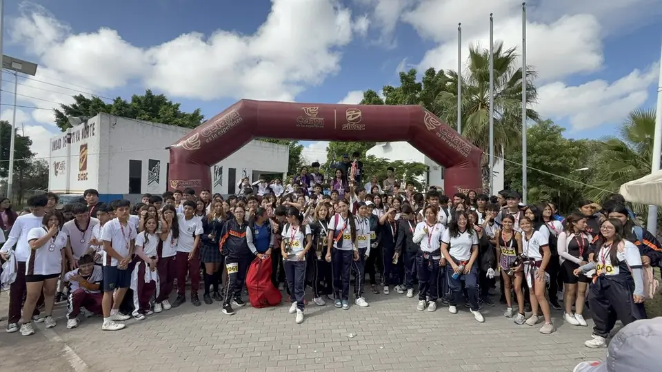 1RA CARRERA DE CONVIVENCIA ESTUDIANTIL